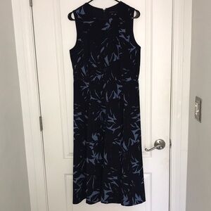 Anne Taylor Elegant Blue Patterned Dress